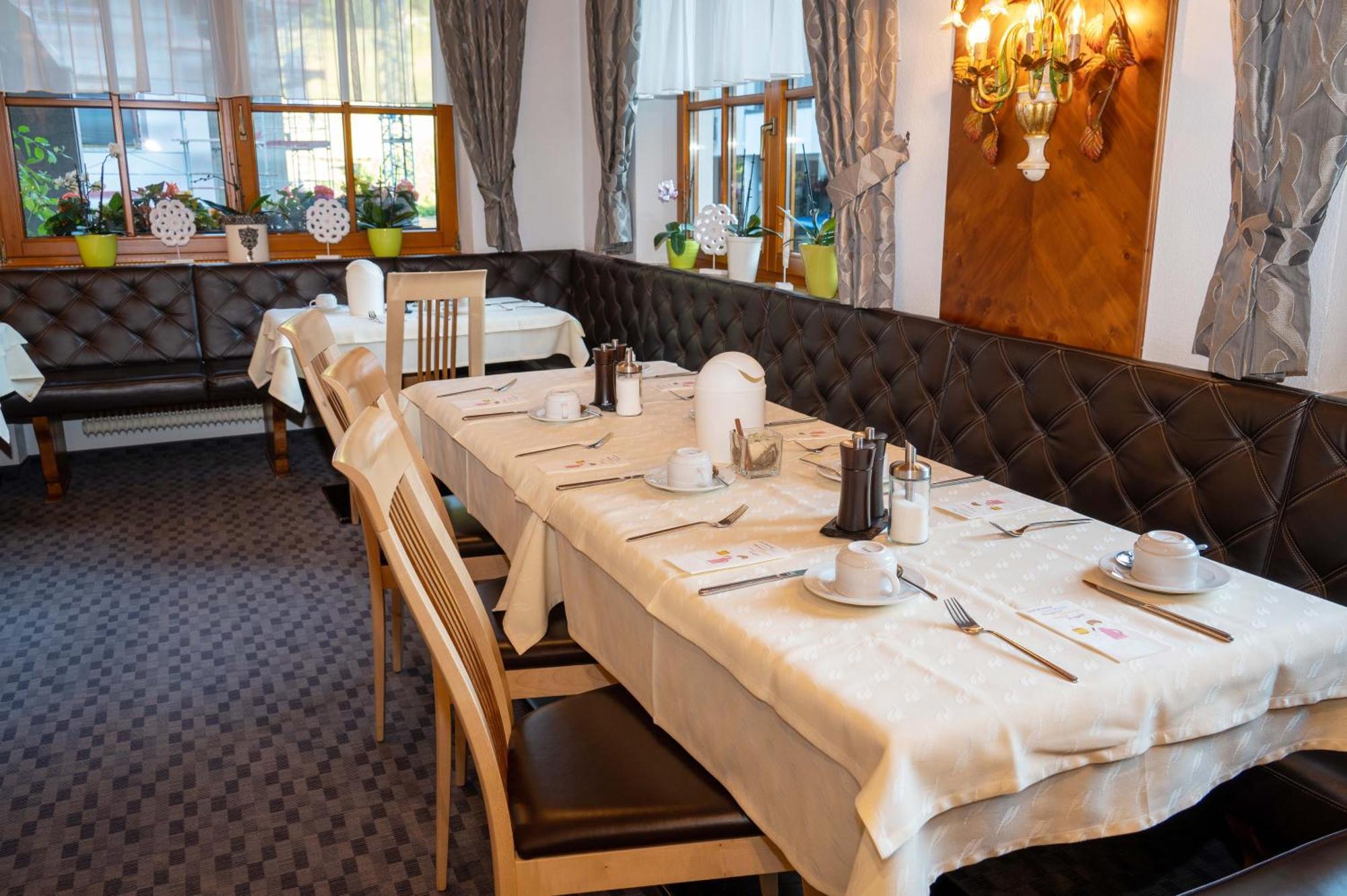 Hotel Eggerstueberl à Ischgl Extérieur photo